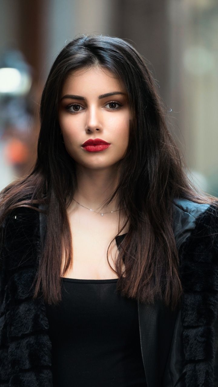 Beautiful Woman Model Red Lips Wallpaper Beauty In