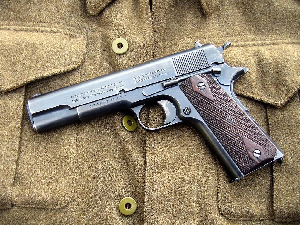  m1911 cool wallpaper dual pistols military tanks wallpapers hd weapon 1024x768