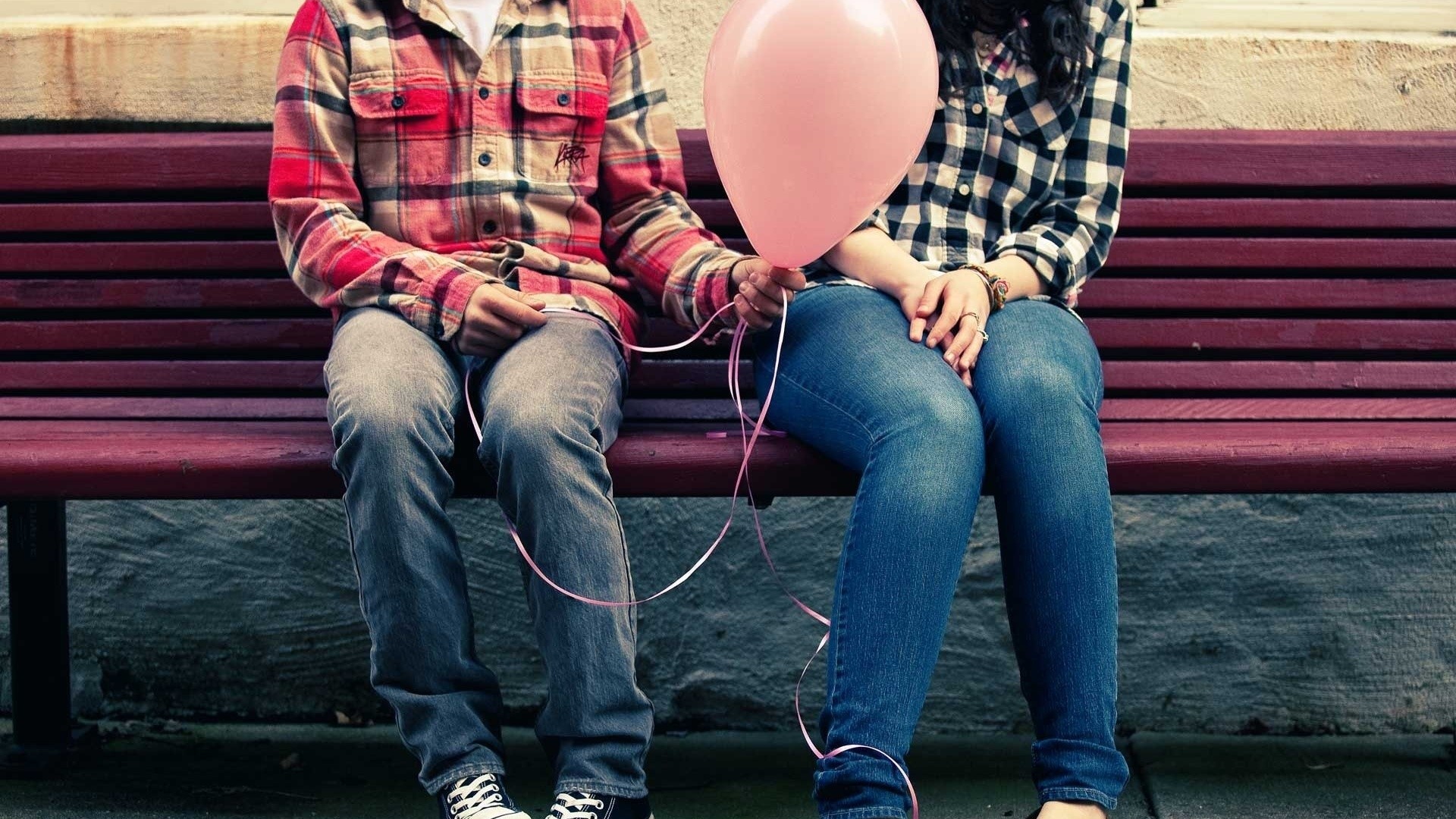Cute Couple On The Bench Widescreen Wallpaper Wide