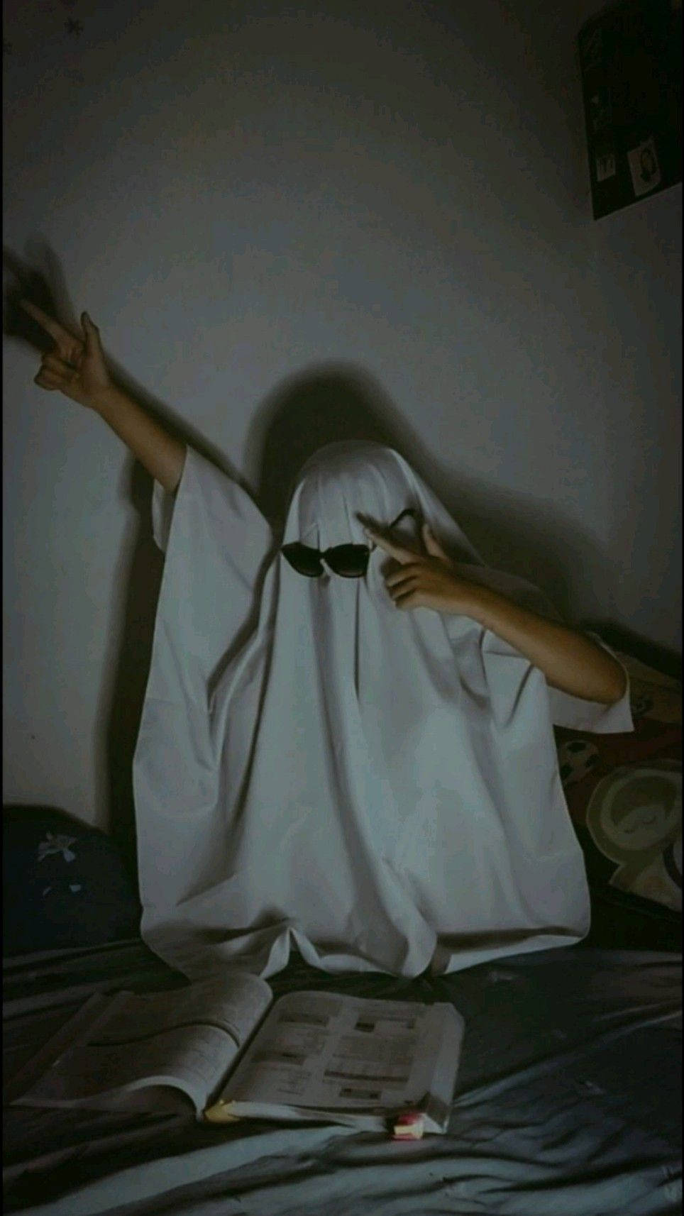 Cool Vibes 9hkybmg3smihhoeu Wallpaper
