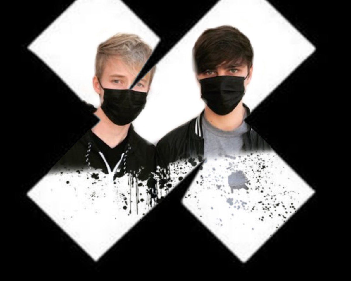 My new wallpaper I made  Sam and Colby Amino