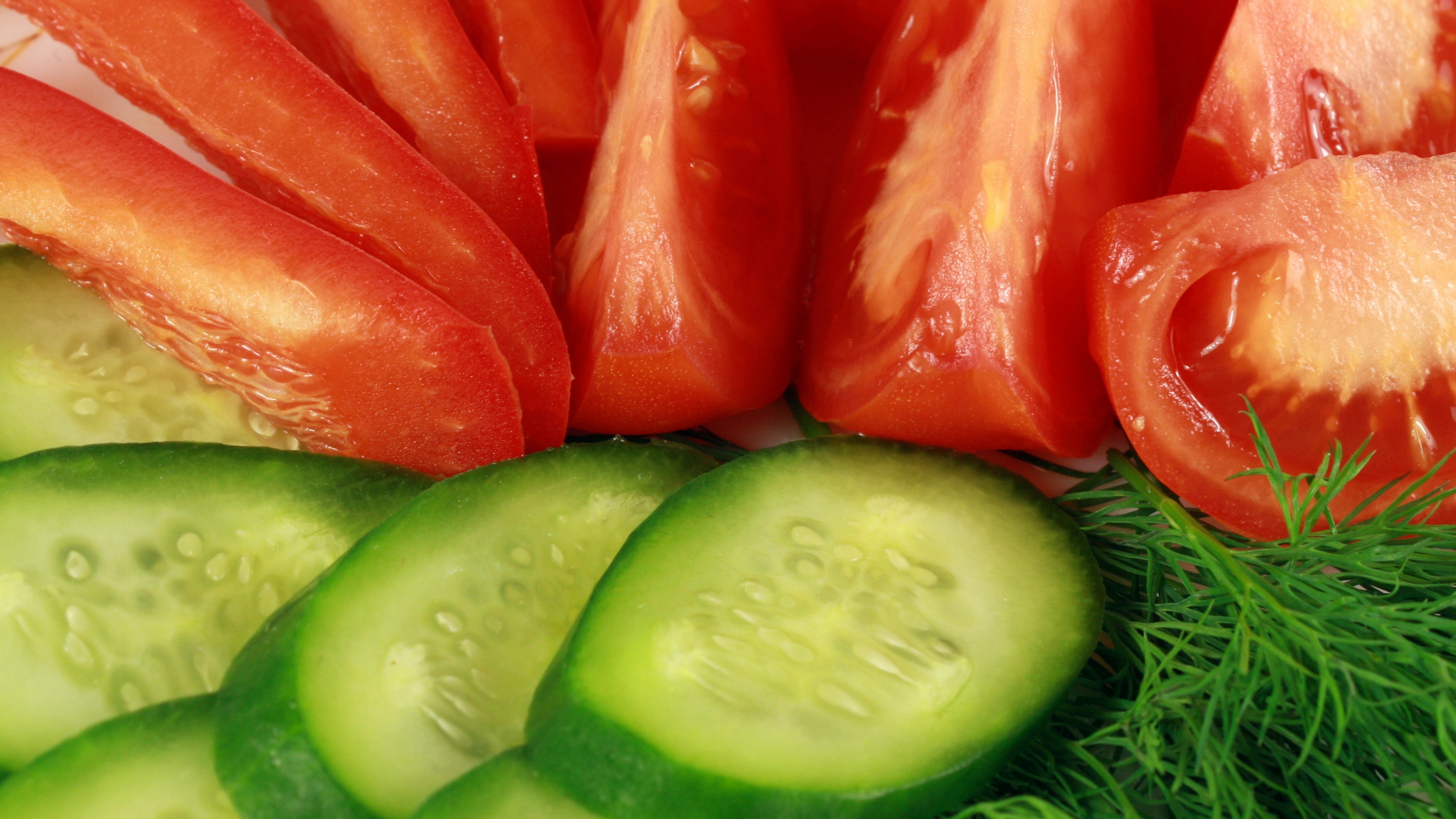Wallpaper Cucumbers Tomatoes Plate Dill 4k