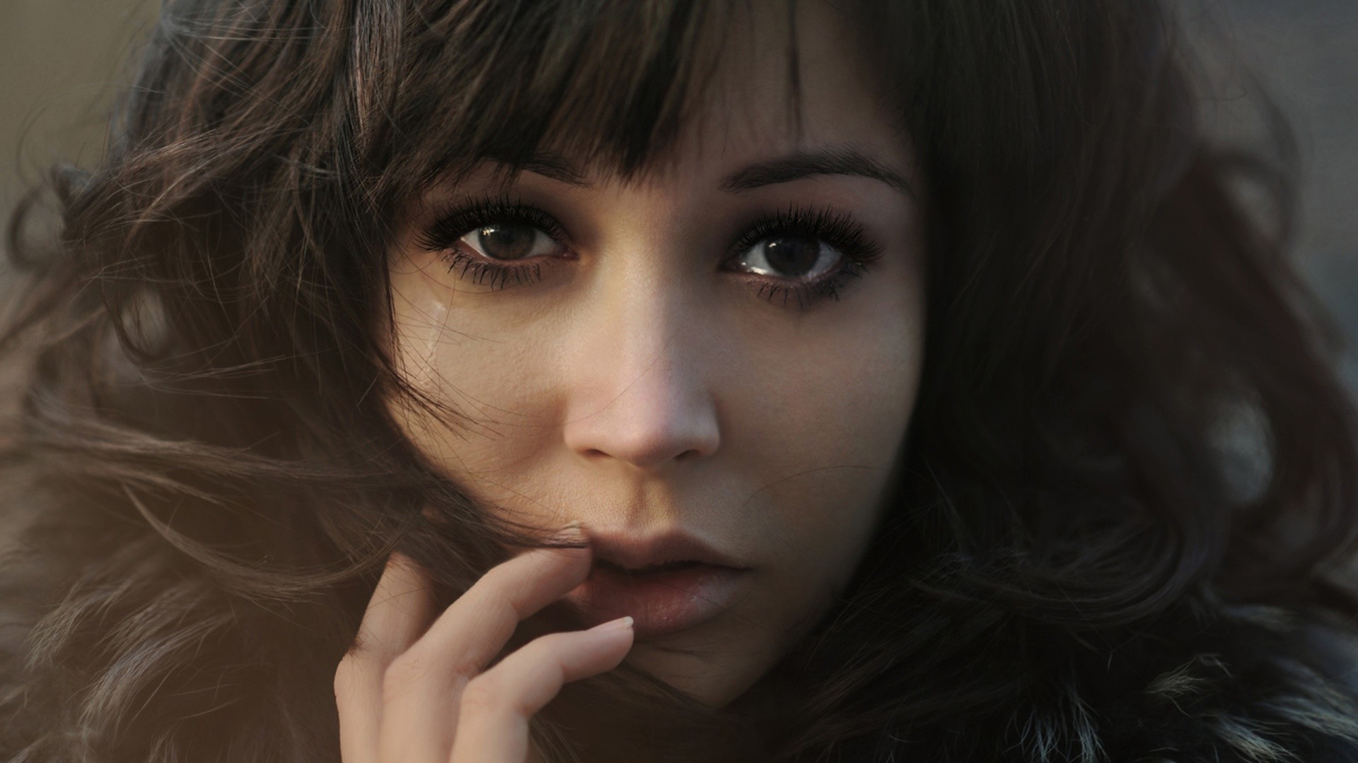 Sad Girl Wallpaper