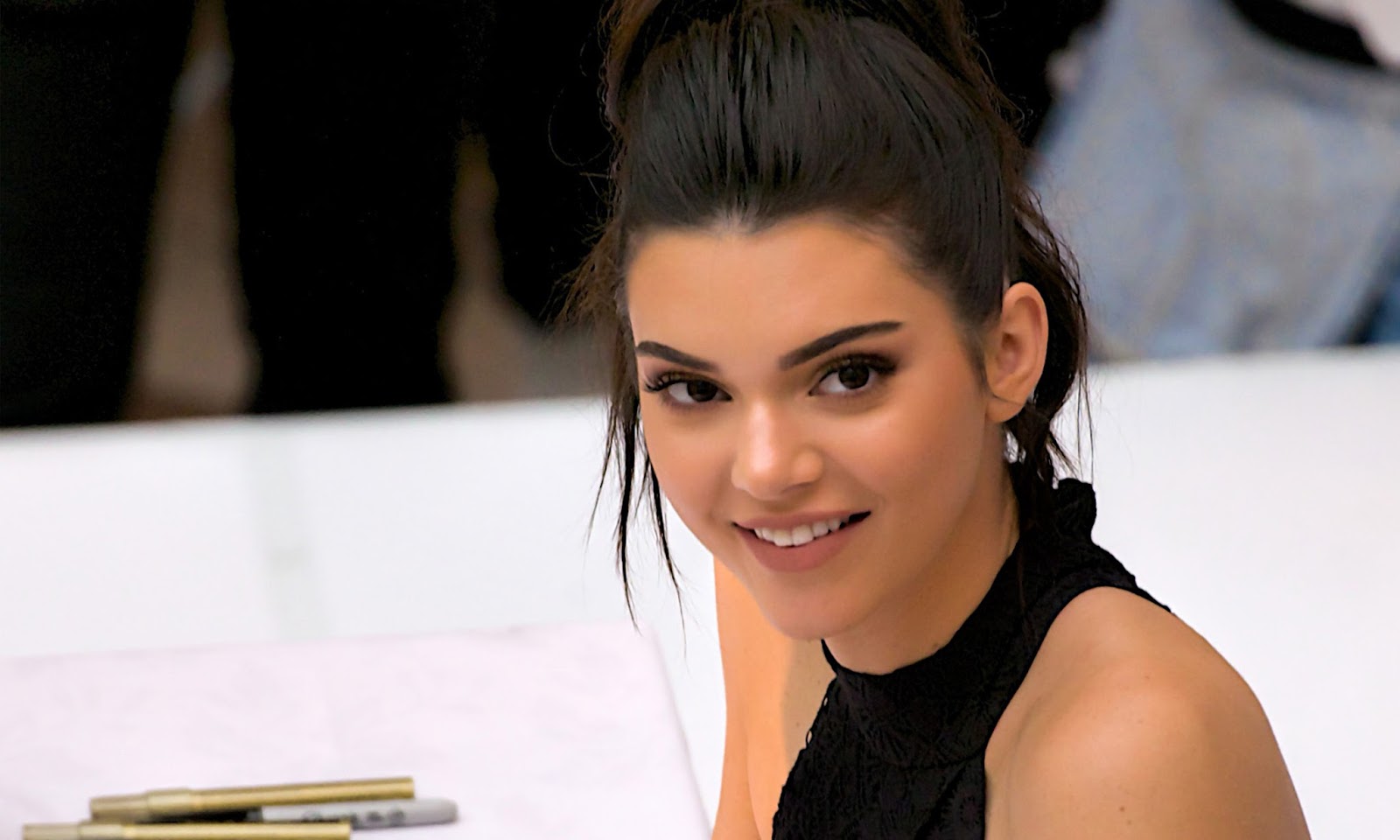 Kendall Jenner Wallpaper High Quality HD Image