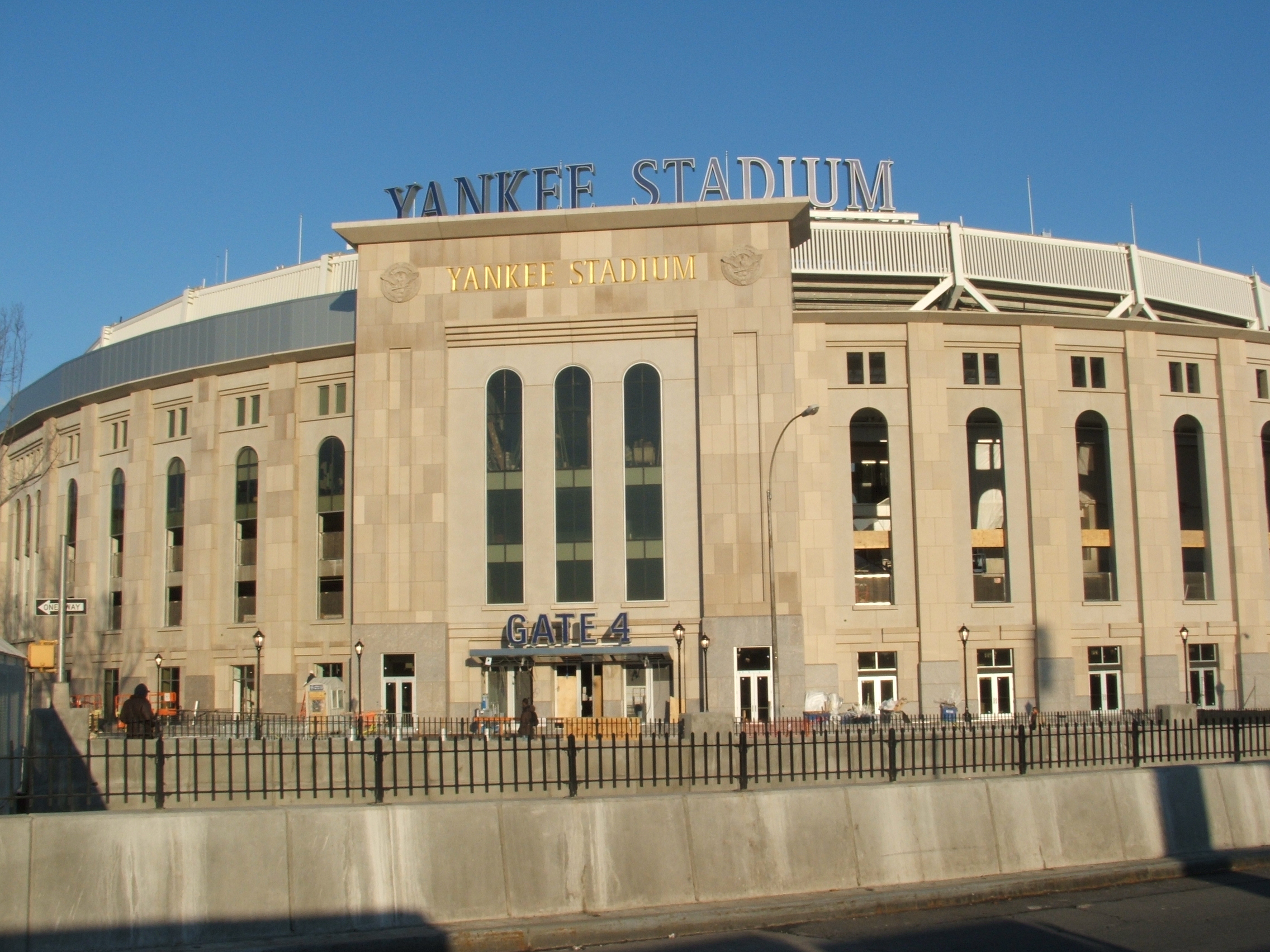 File New Yankee Stadium Jpg Wikimedia Mons