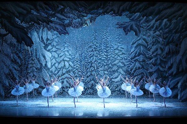 The Universal Ballet Pany Will Stage Original Mariinsky Theater