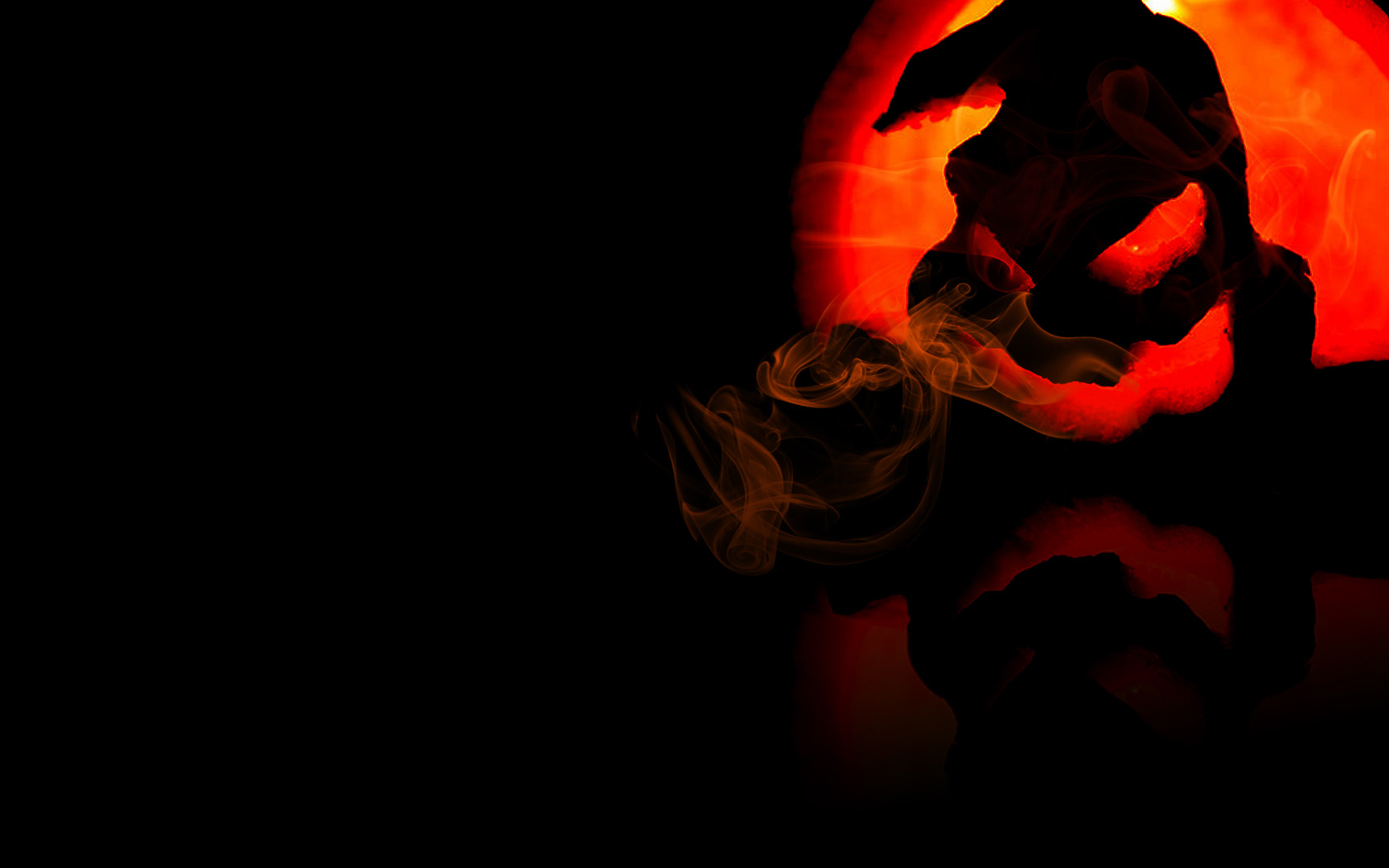 Scary Halloween Computer Wallpaper 1680x1050px