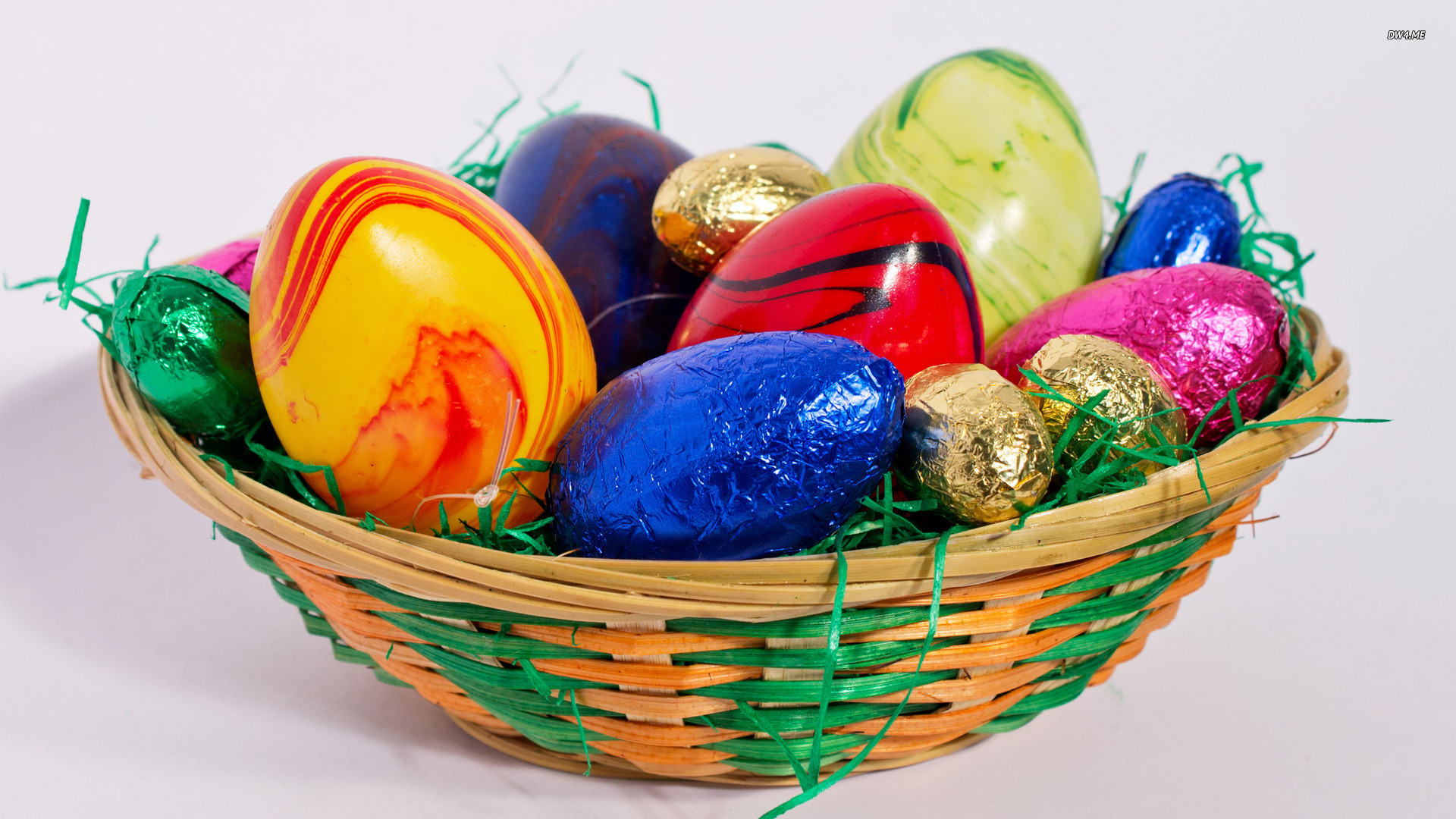Candy Wallpaper Decorative Easter Eggs And