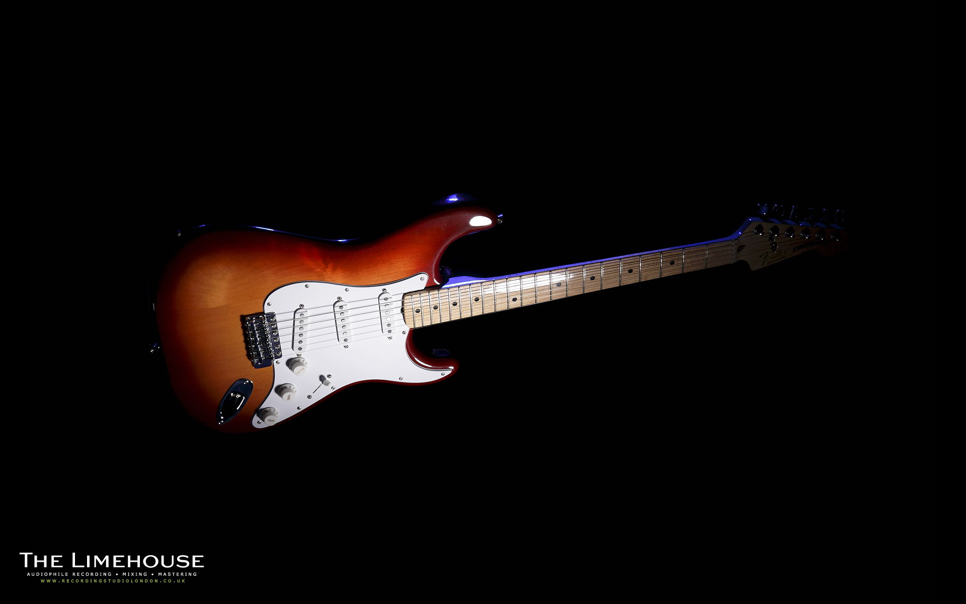 Fender Stratocaster Sunburst Black Wallpaper HD Widescreen