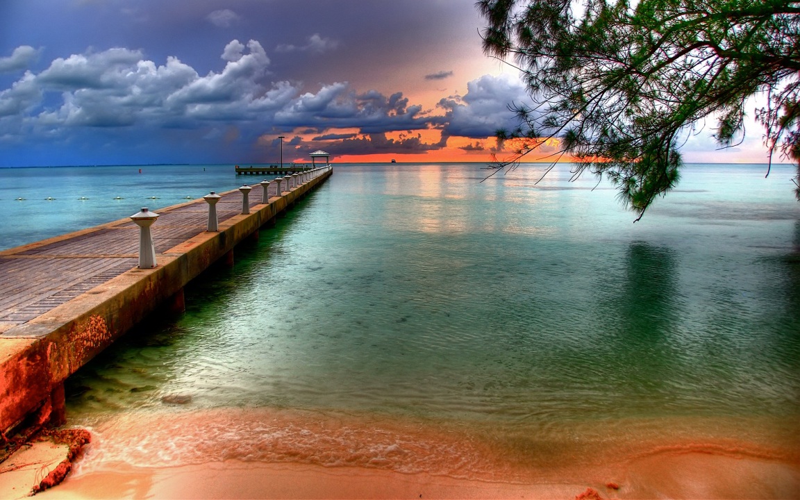 Laid back and breathtakingly beautiful the Cayman Islands is aiming 1152x720