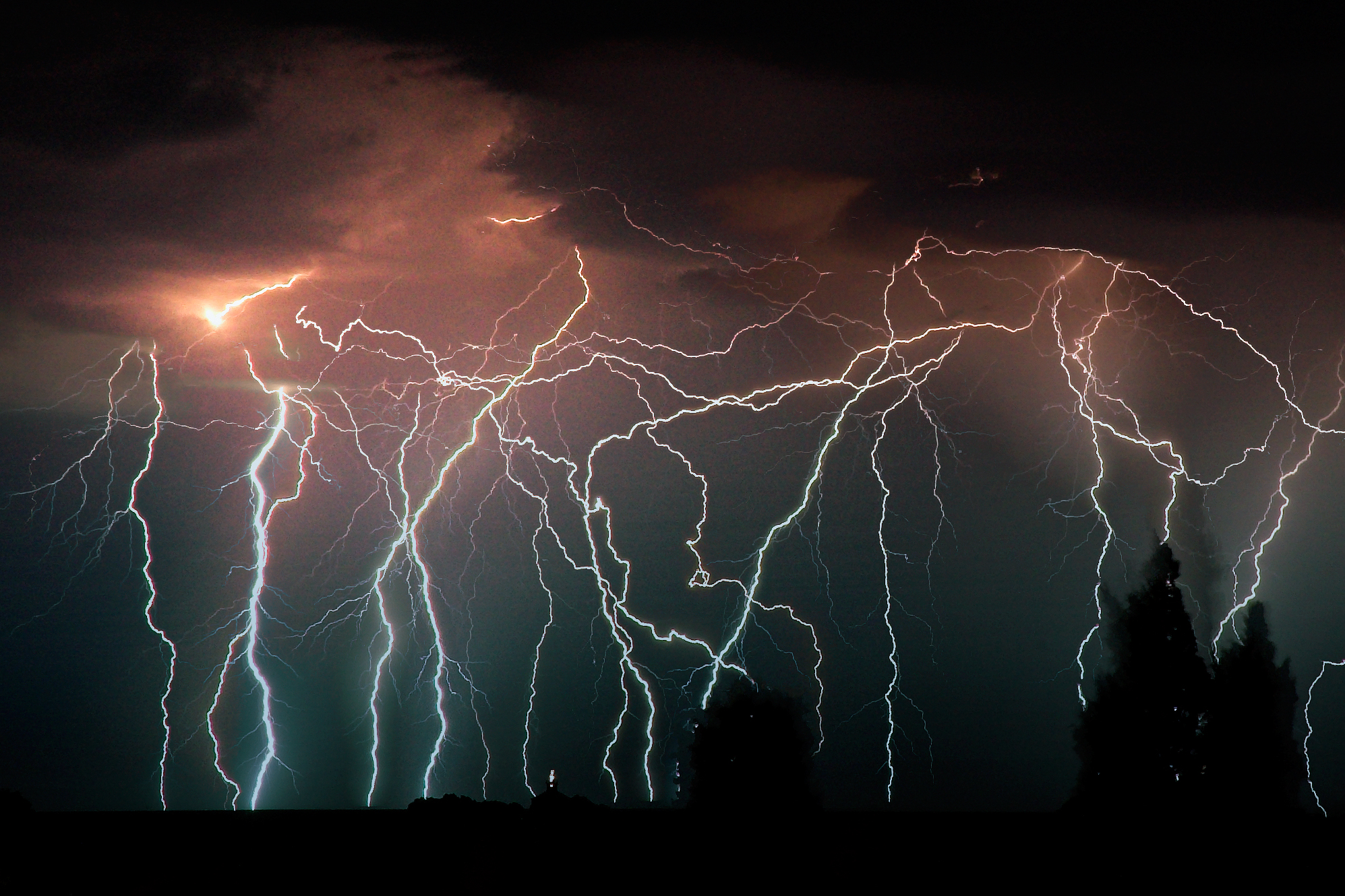 The Best Wallpaper Collection HD Lightning