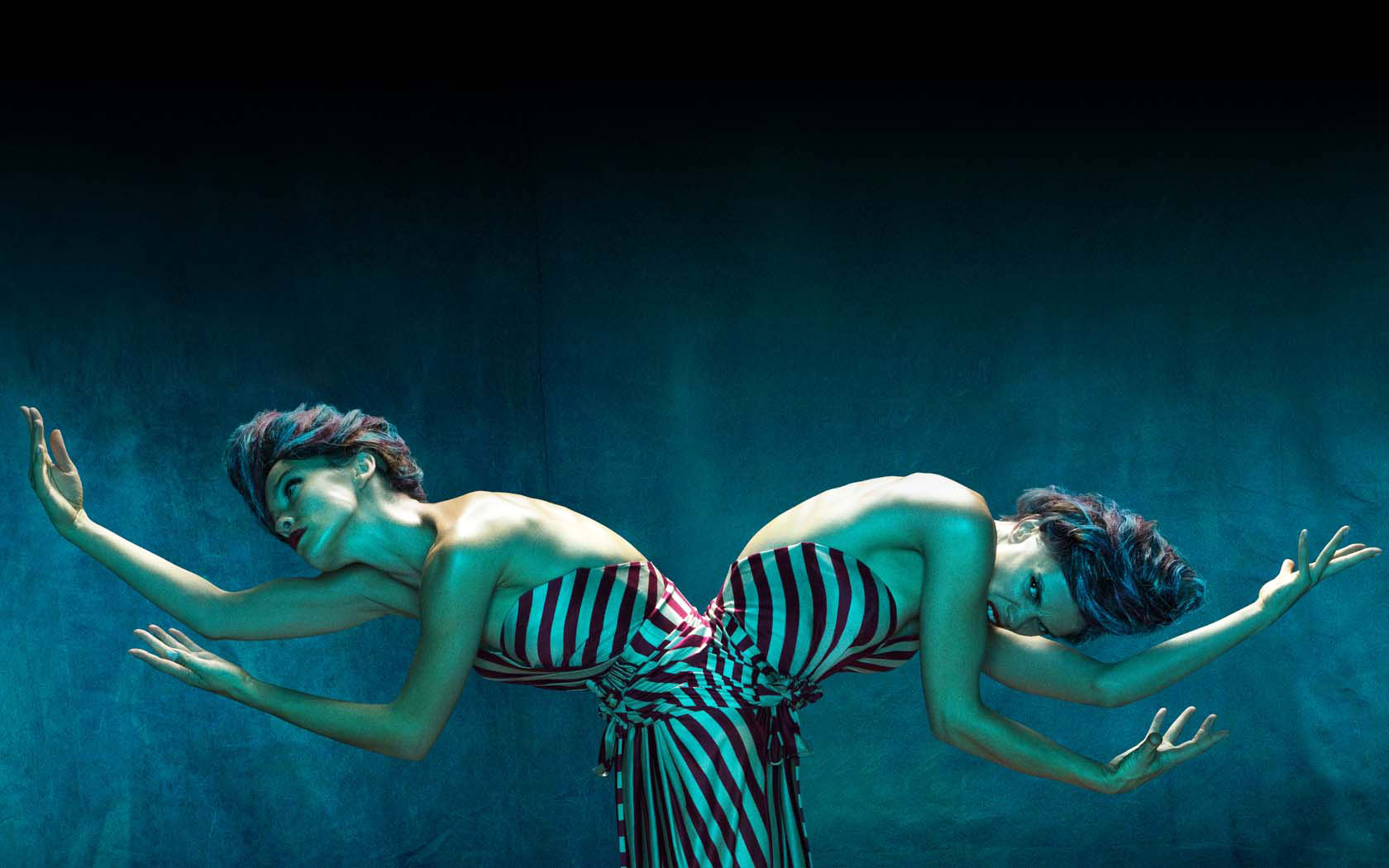 American Horror Story Freak Show Promo With Conjoined