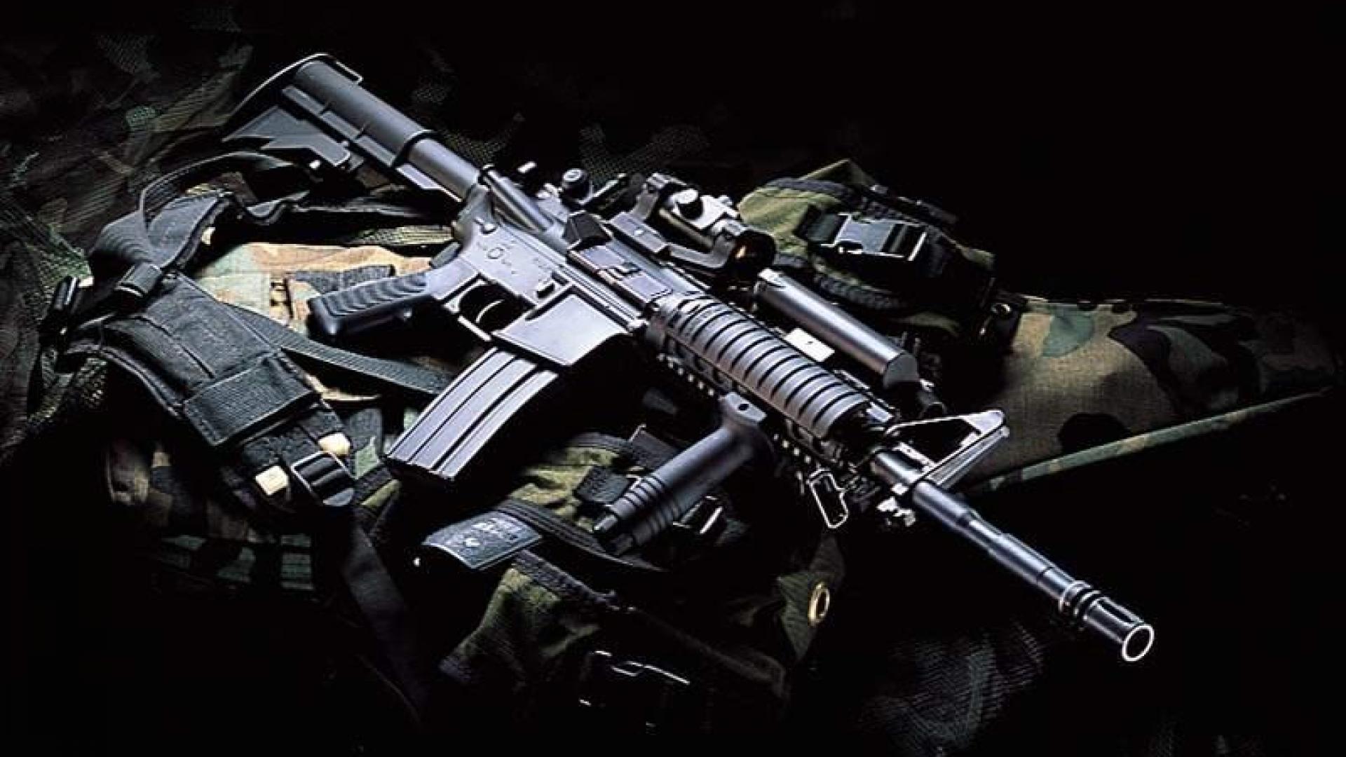 M16 Wallpaper Image Photos Pictures Background