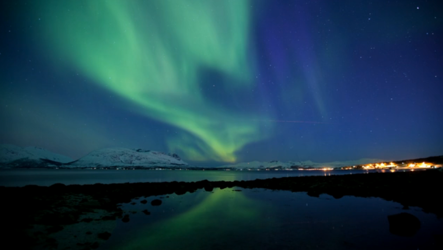 Aurora Borealis Wallpaper 1080p HD Background