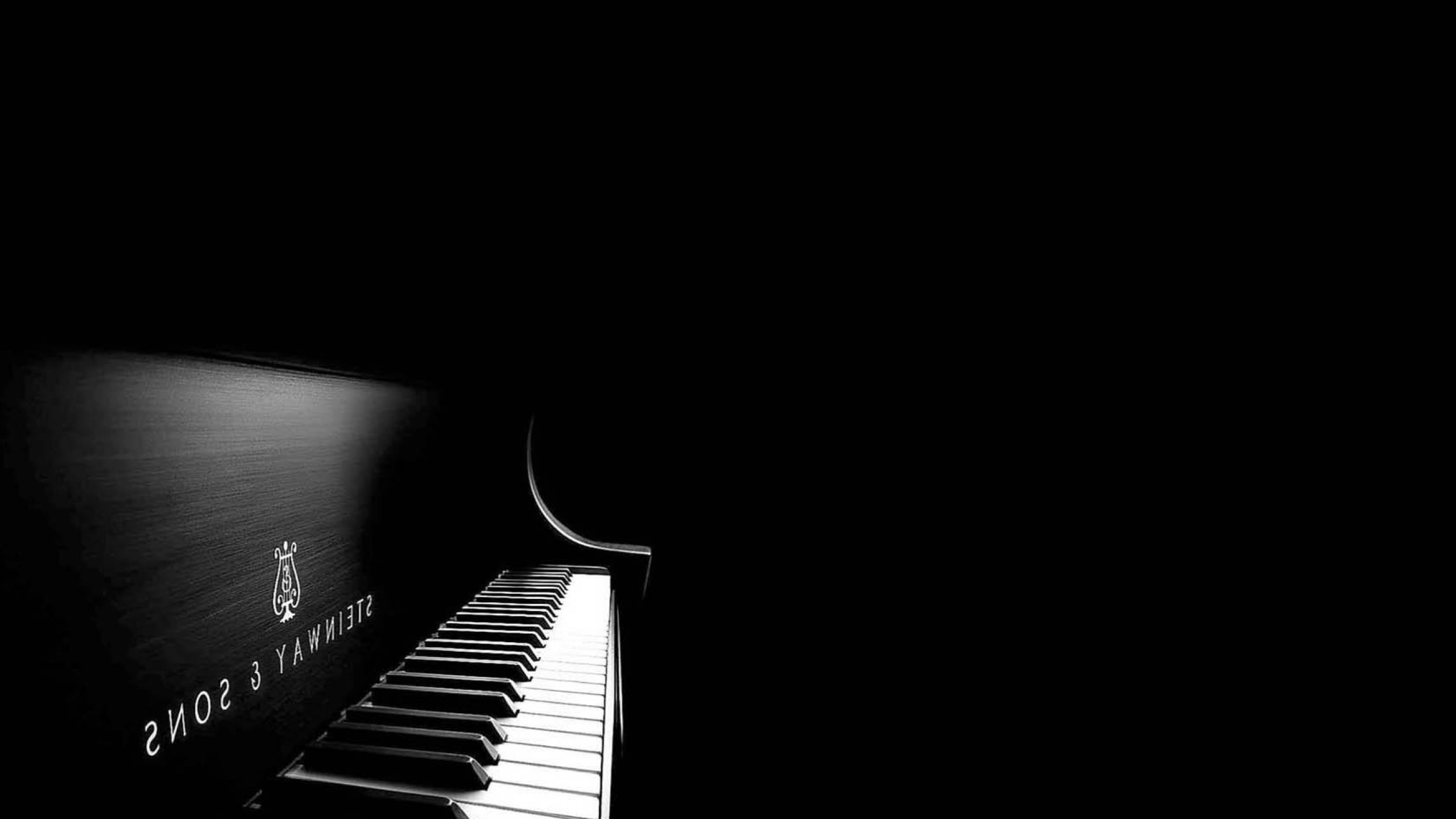 Free Piano Backgrounds