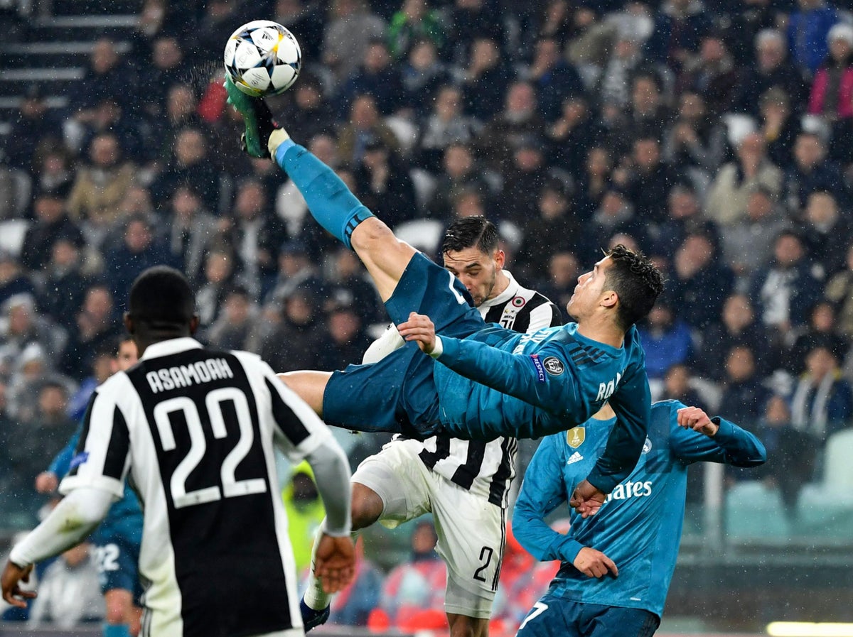 Cristiano Ronaldo S Stunning Bicycle Kick Goal Helps Real Madrid