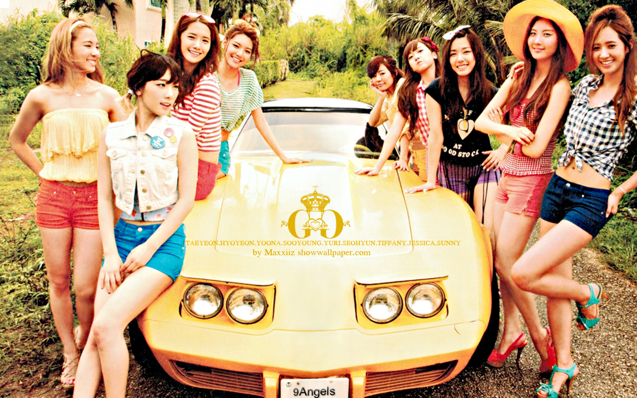 Snsd The 1st Japan Official Photobook Holiday Wallpaper