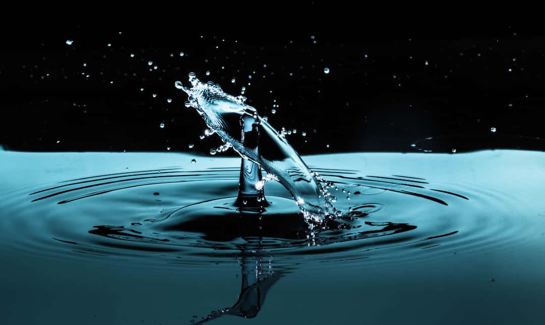Stay Hydrated With Clean And Refreshing Water Wallpaper