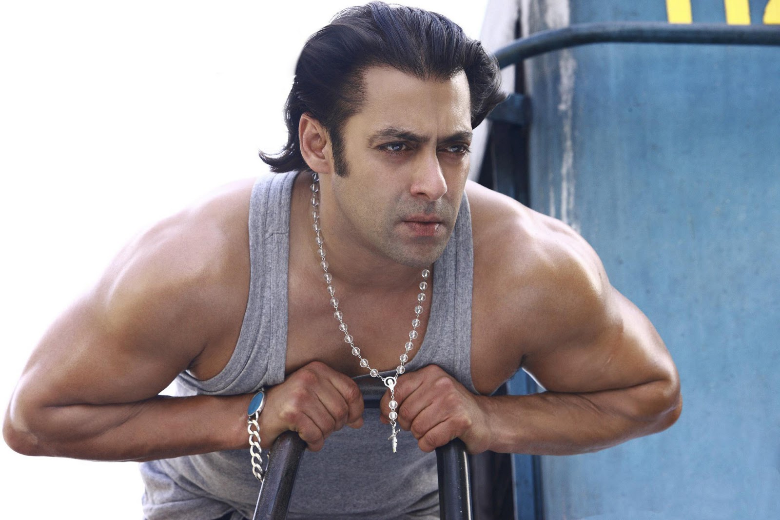 Salman Khan HD Desktop Wallpaper