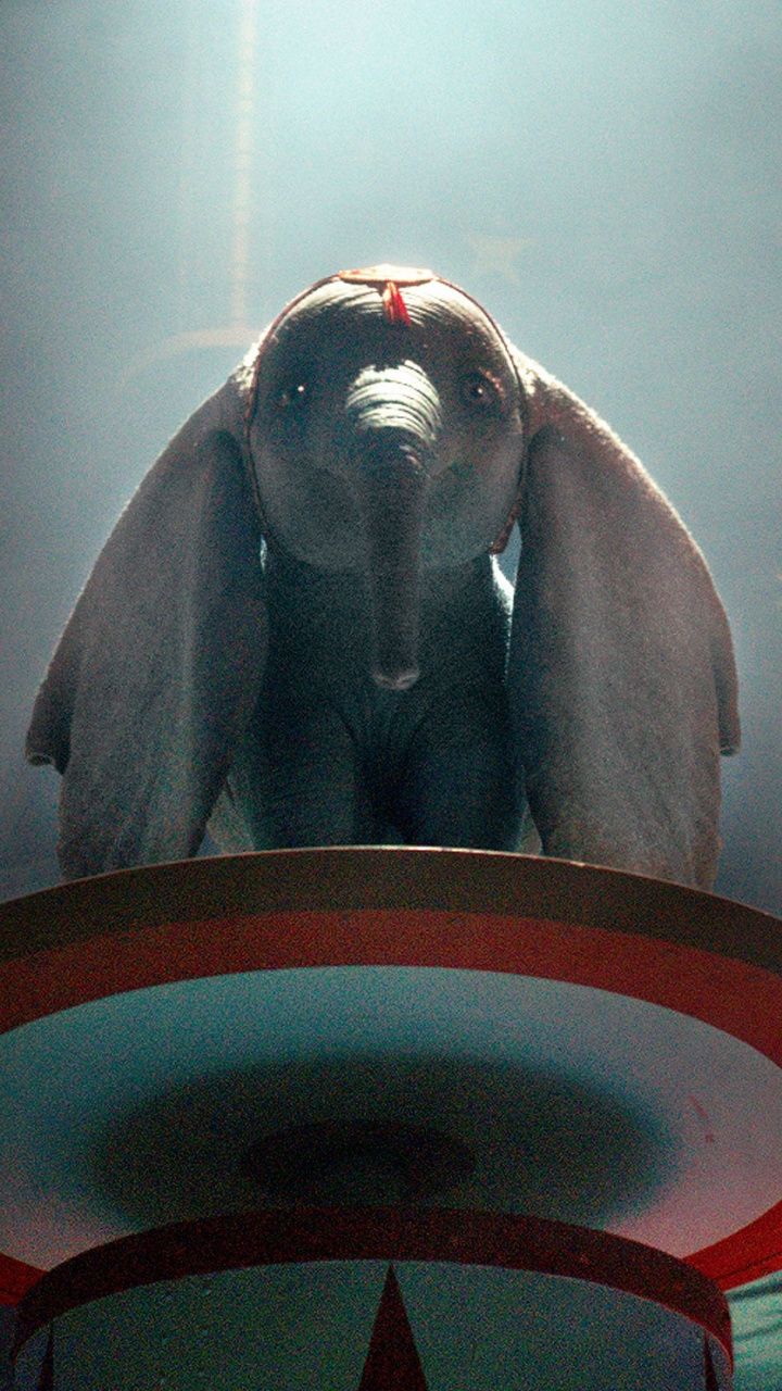 Dumbo Elephant Movie Poster Wallpaper