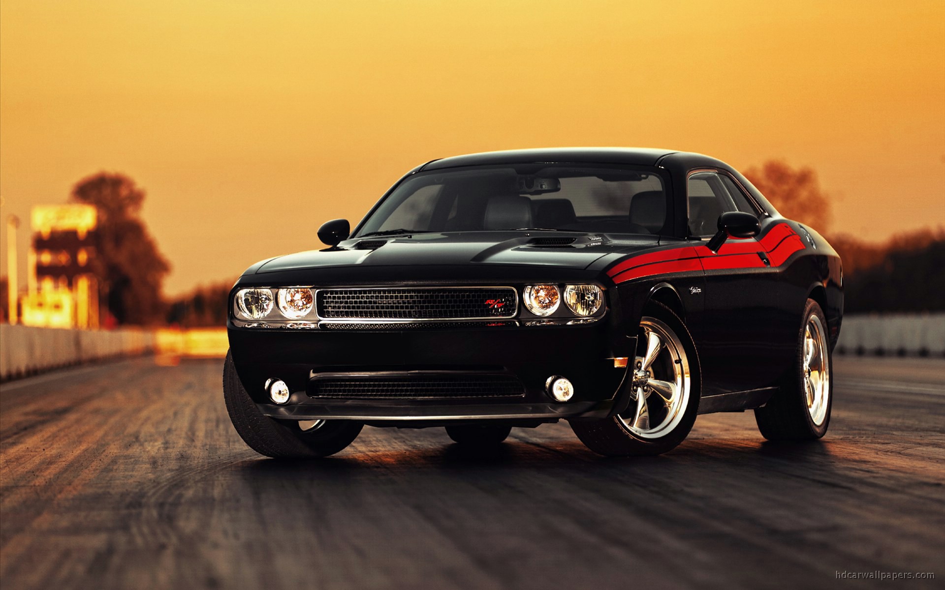 Dodge Challenger Wallpaper