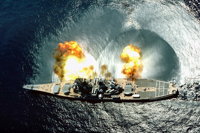 Wallpaper Uss Iowa Battleship Bb Blue Sea