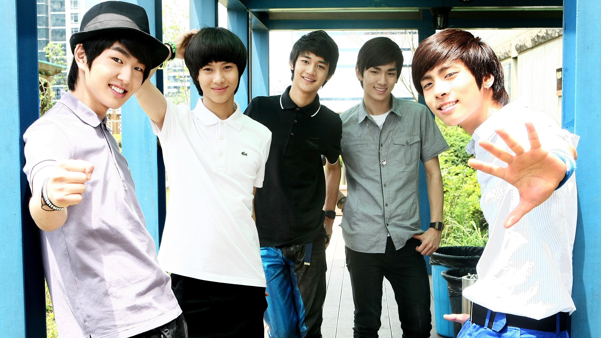 Jonghyun Key Minho Onew Shinee Taemin HD Wallpaper