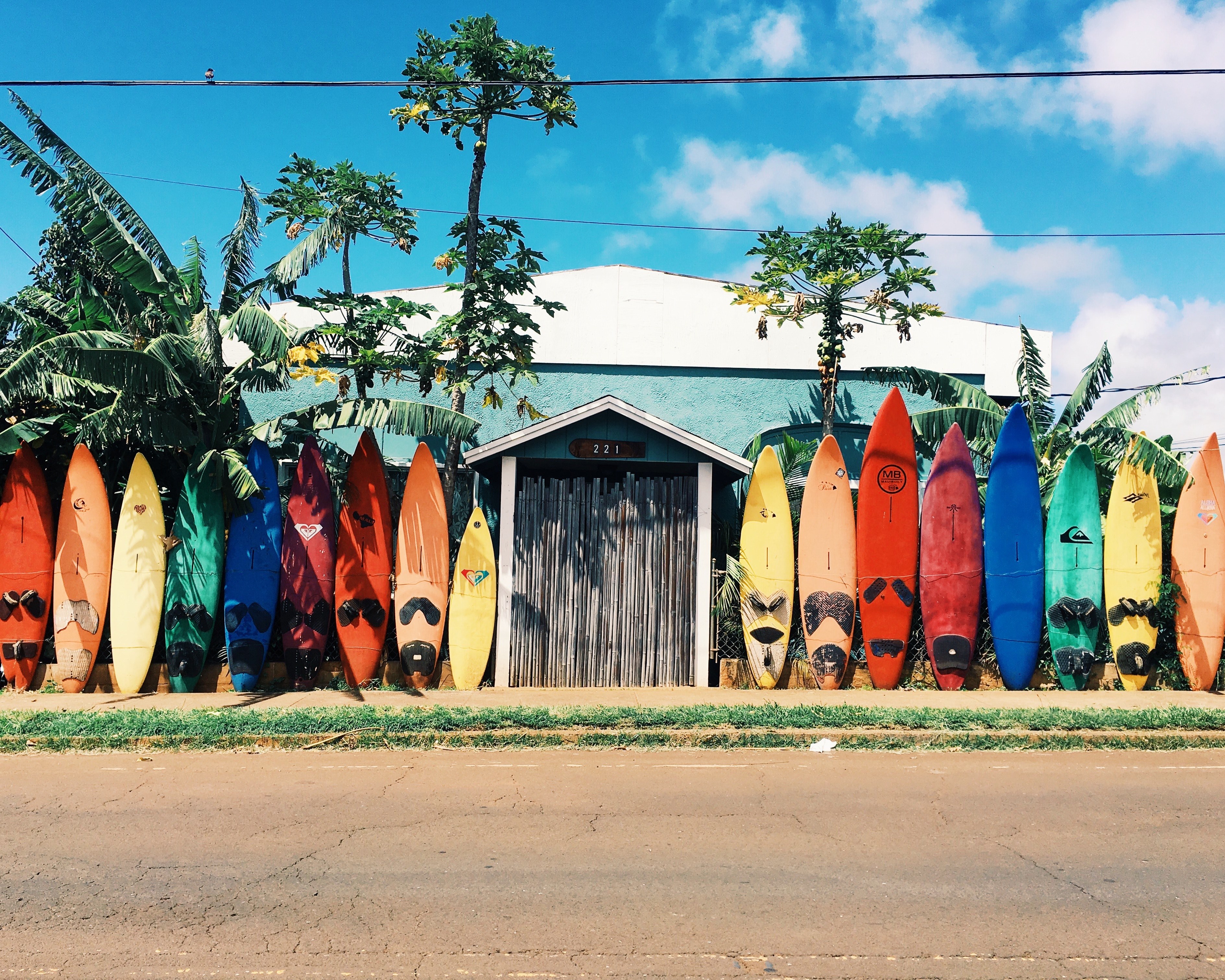 Wallpaper Id Colorful Surfboards In Front Of The House