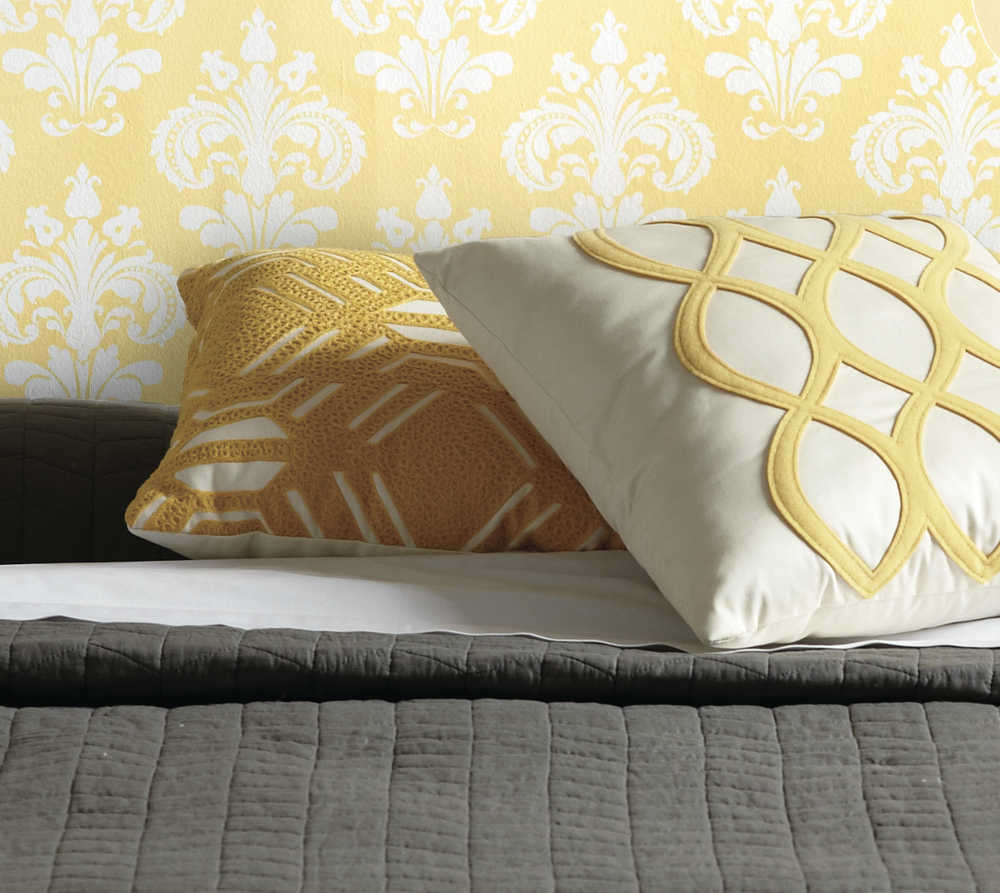free-download-tempaper-peel-and-stick-wallpaper-gio-silver-610x610