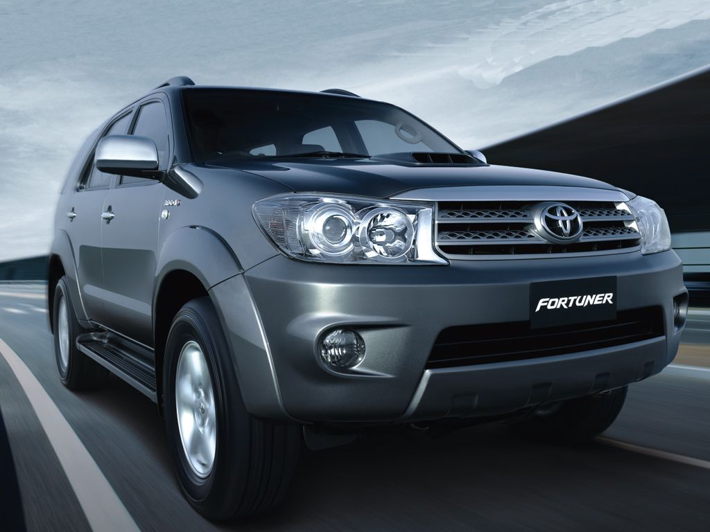 Photos Of Toyota Fortuner HD Car Wallpaper Cars