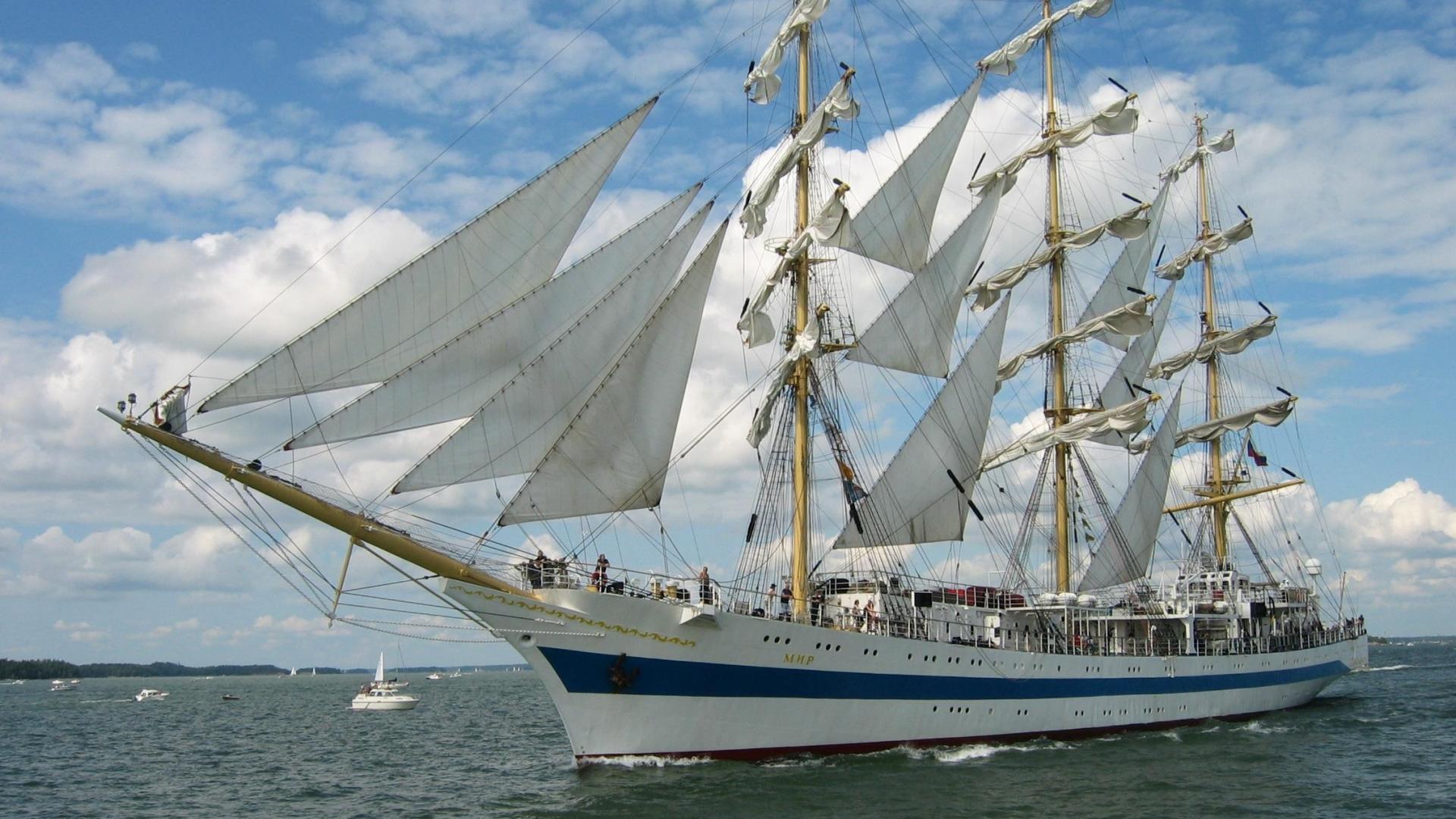 Back Gallery For Sailing Ship Tall Wallpaper