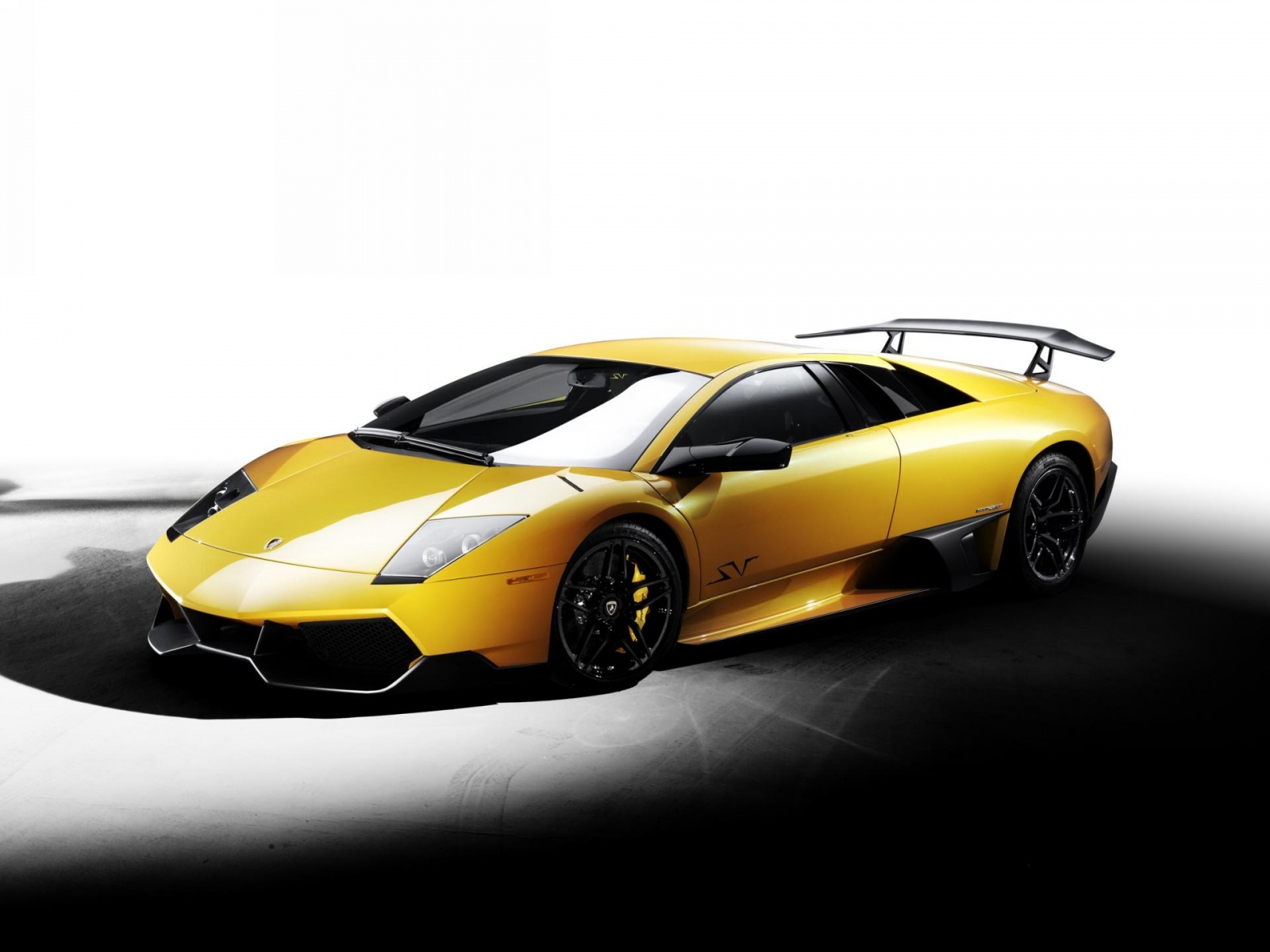 Freaking Spot Lamborghini Full HD 1080p Wallpaper
