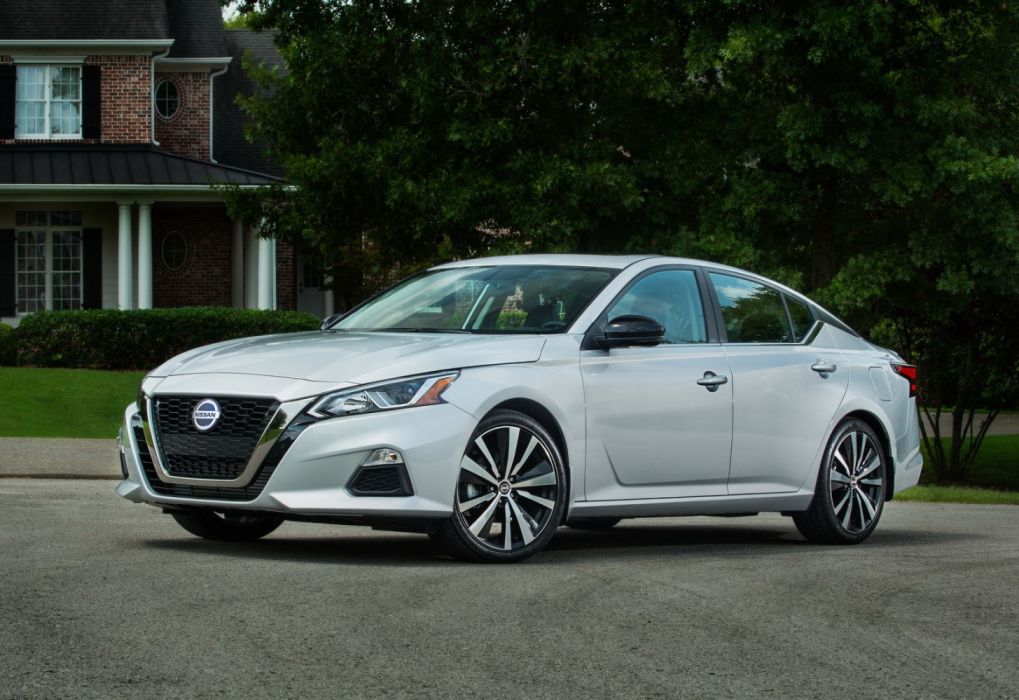 Nissan Altima Wallpaper