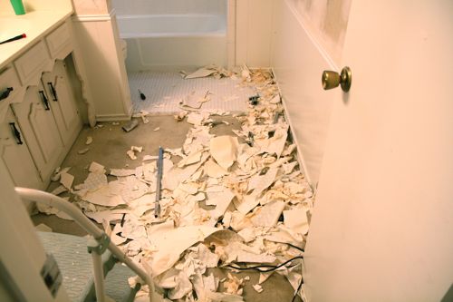 Yes You Can How to Remove Wallpaper from Unprimed Drywall 500x333
