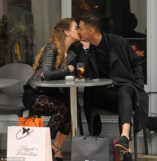 Georgina Leigh Cantwell Flashes Engagement Ring As She