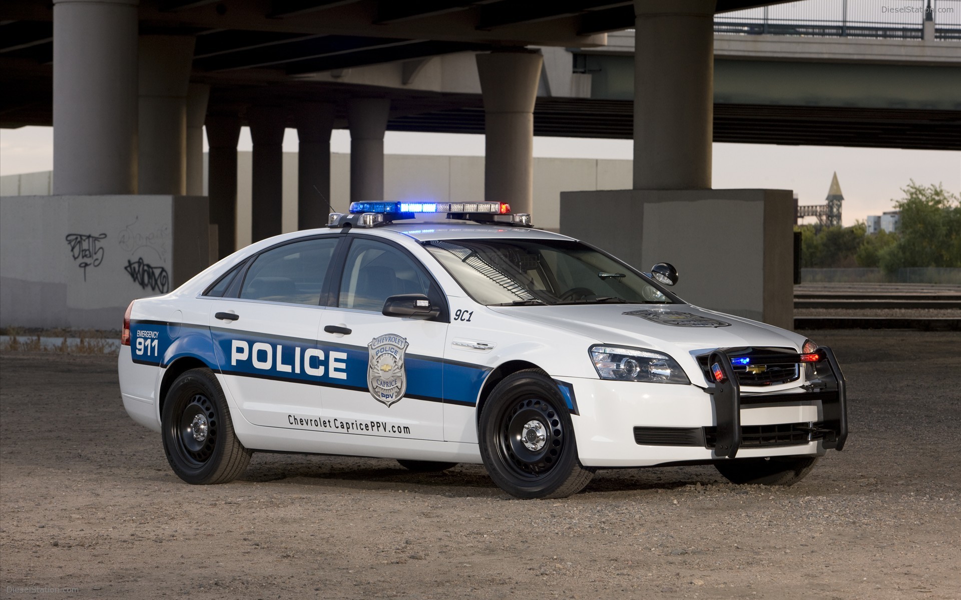 Cheverolet Caprice Police Car Widescreen Exotic