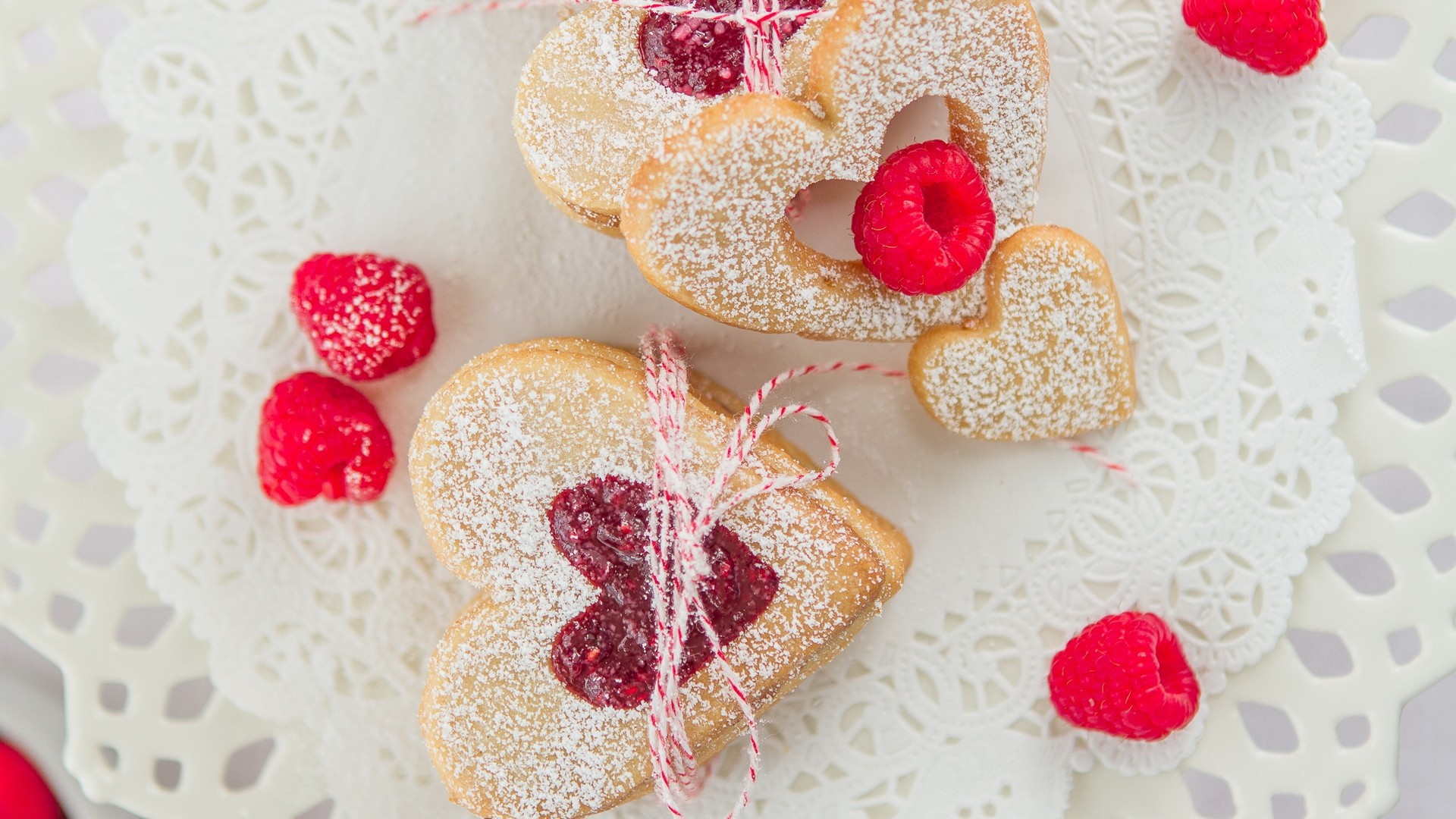 Biscuits With Raspberries And Powdered Sugar Wallpaper