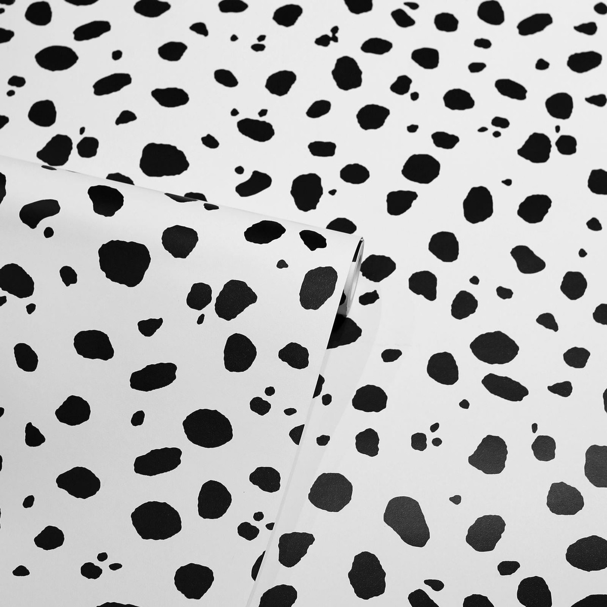 Black And White Animal Print Wallpaper
