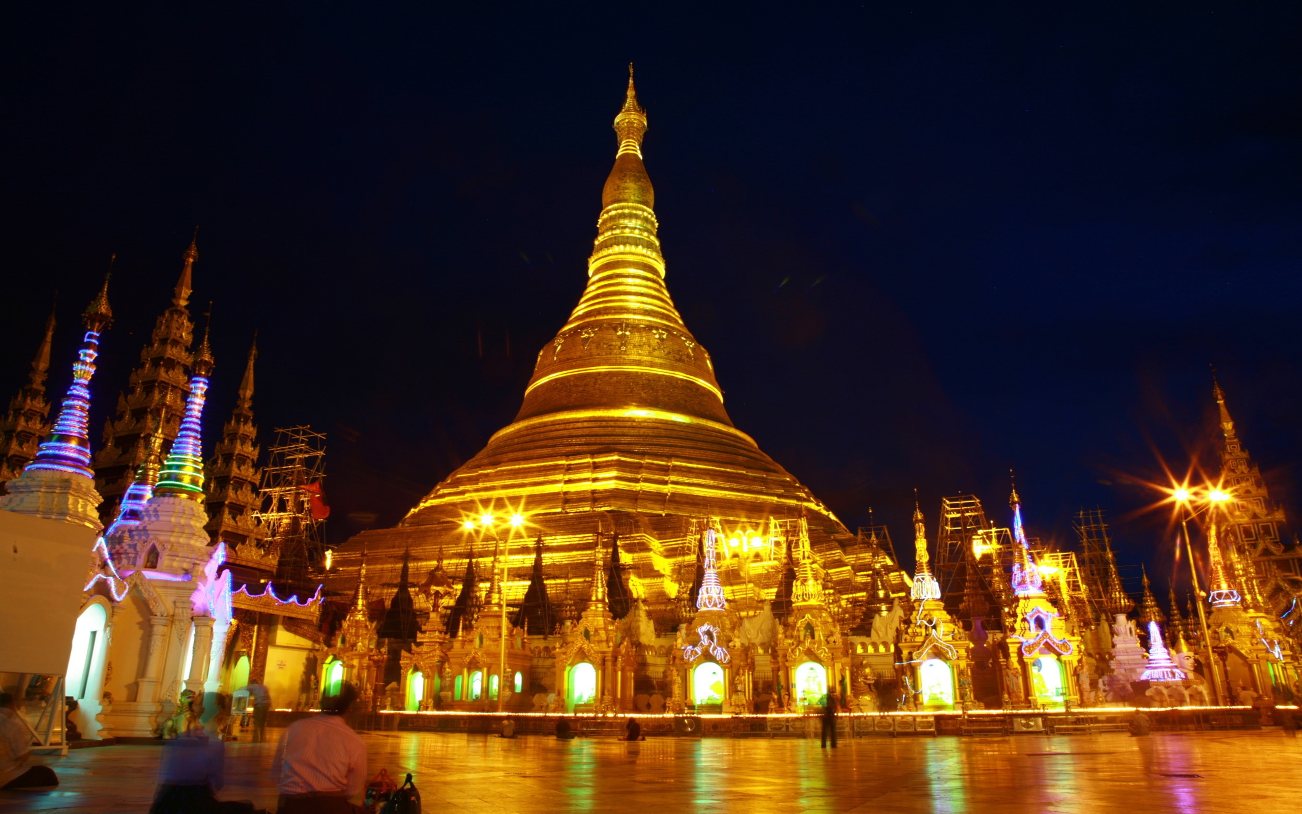 Shwedagon Pagoda Yangon Myanmar Wallpaper13