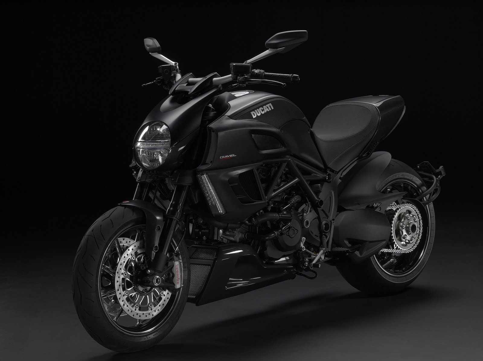 Motorcyle Wallpaper Ducati Diavel Carbon