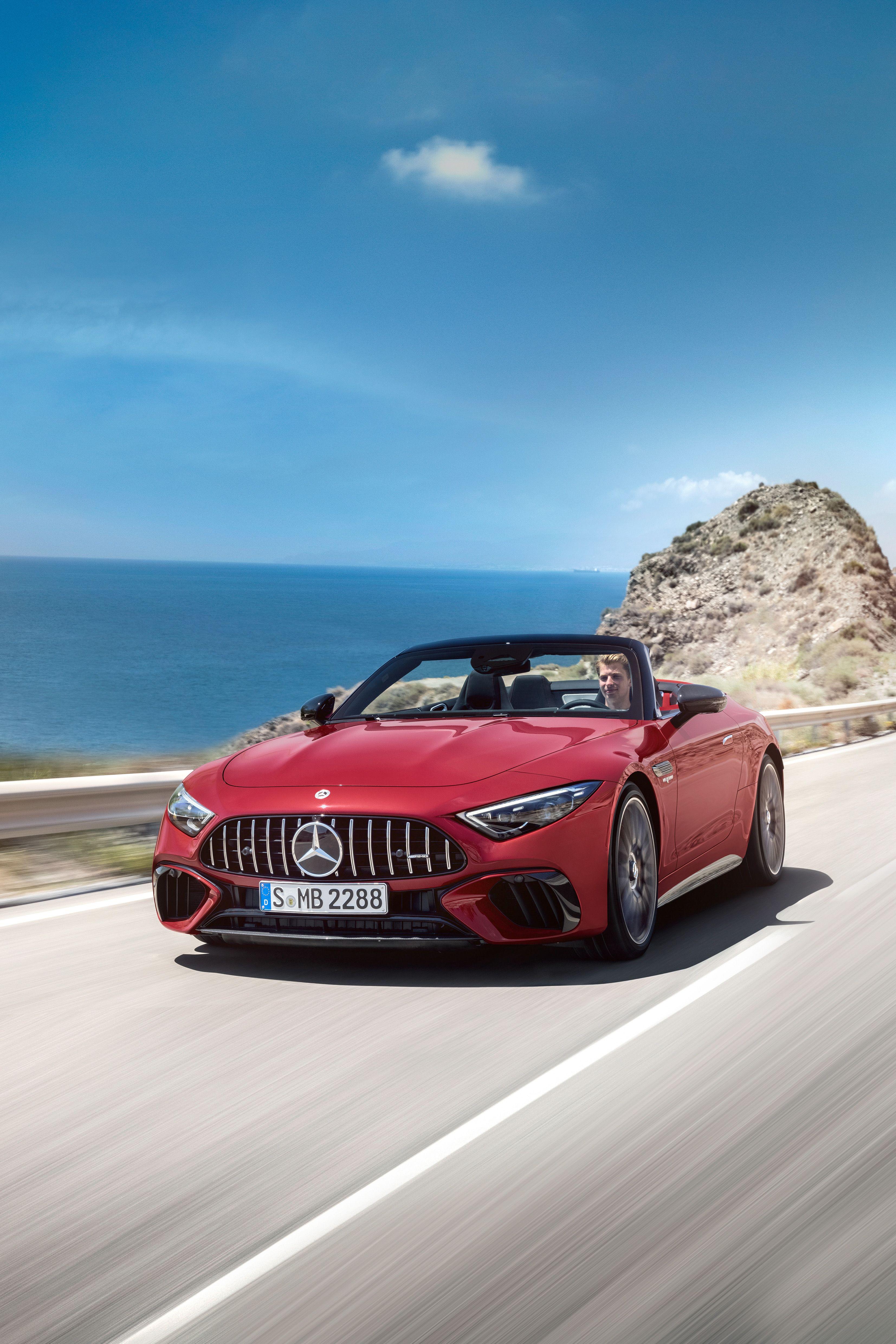 Mercedes Amg Sl Revealed Seeking To Recapture The Magic