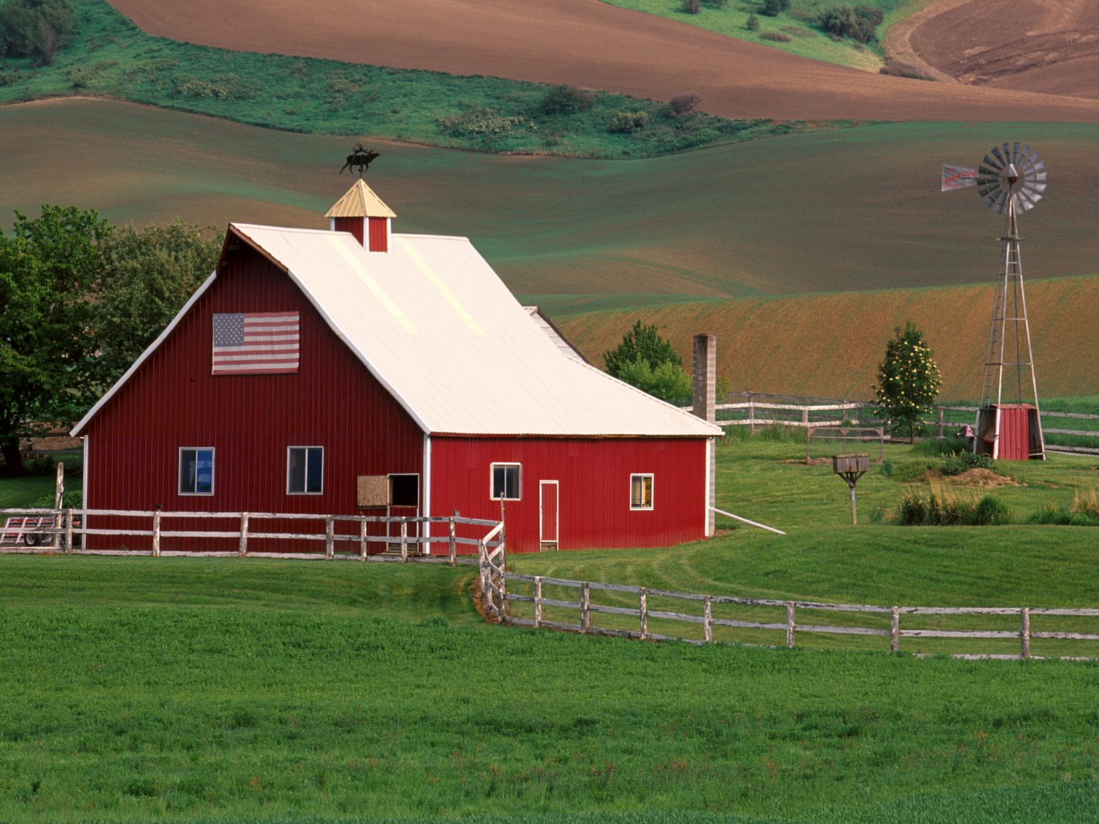 Farm Wallpaper