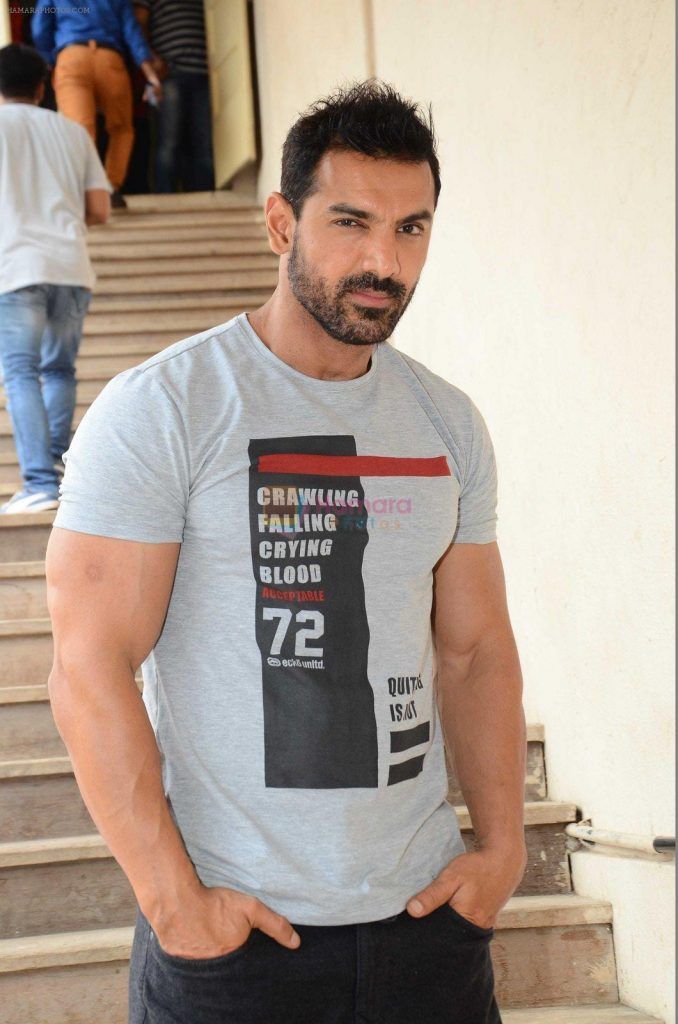 Free Download John Abraham Wallpapers Hd Free Download Unique Wallpapers X For