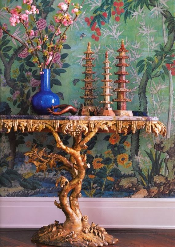 Fabrics and wallcoverings in the Chinoiserie style