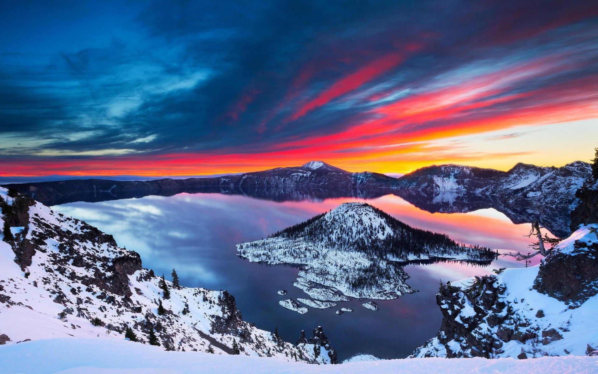 Crater Lake National Park Snow Wallpaper