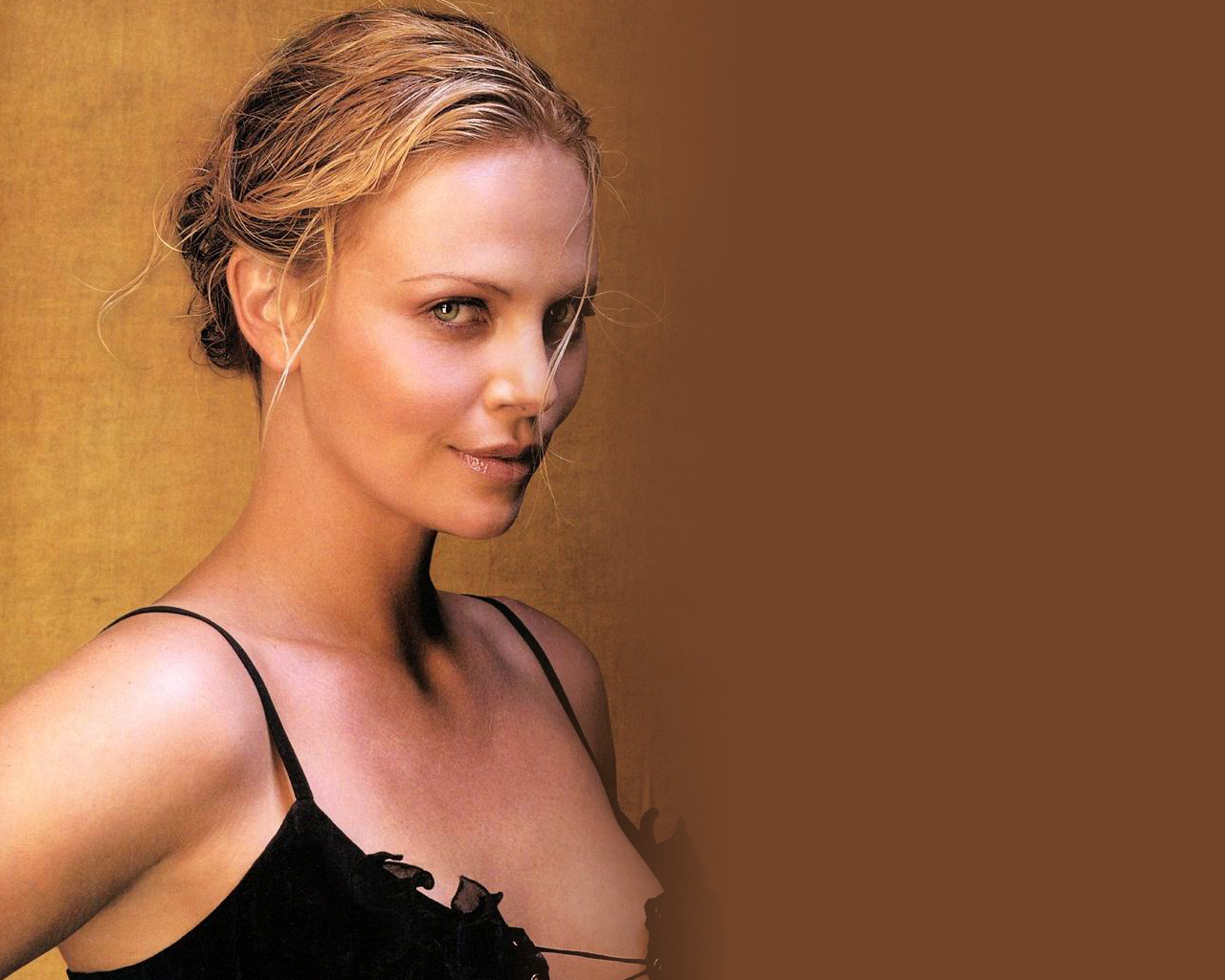 Charlize Theron Free Desktop Wallpapers for Widescreen