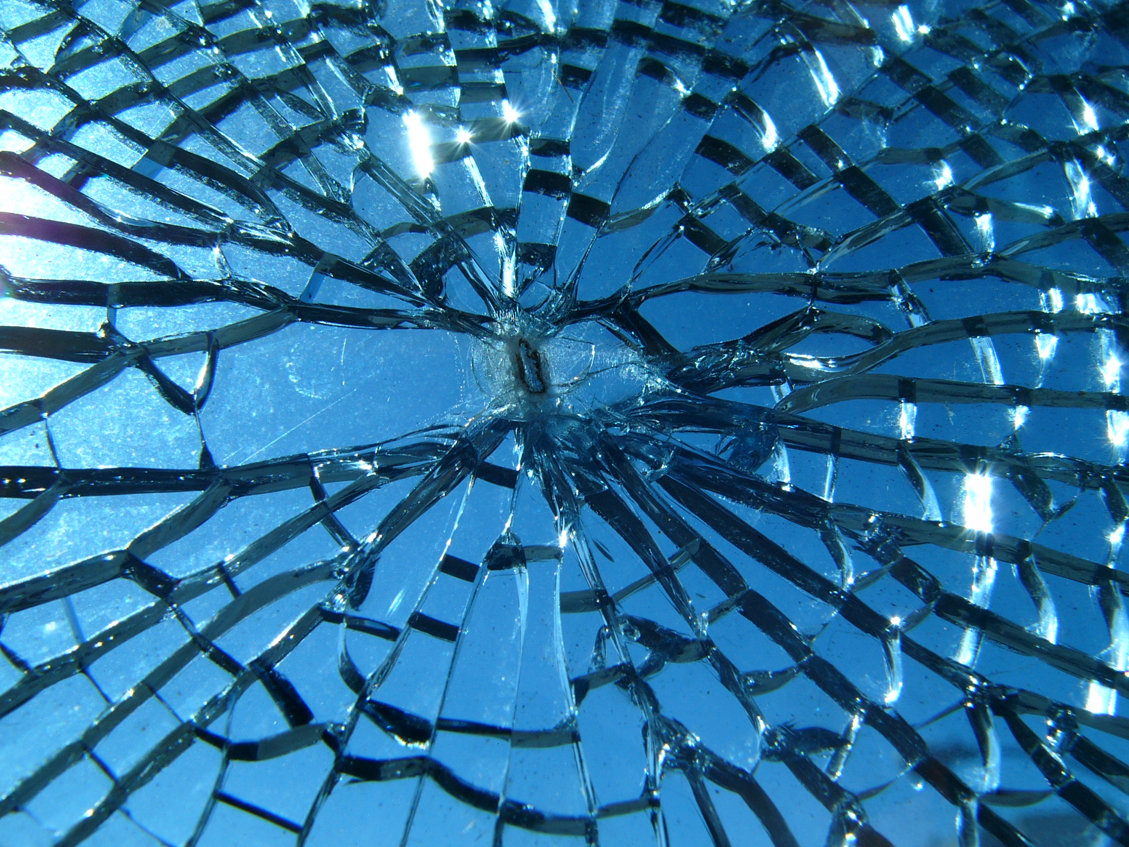 File Broken Glass Jpg Wikimedia Mons