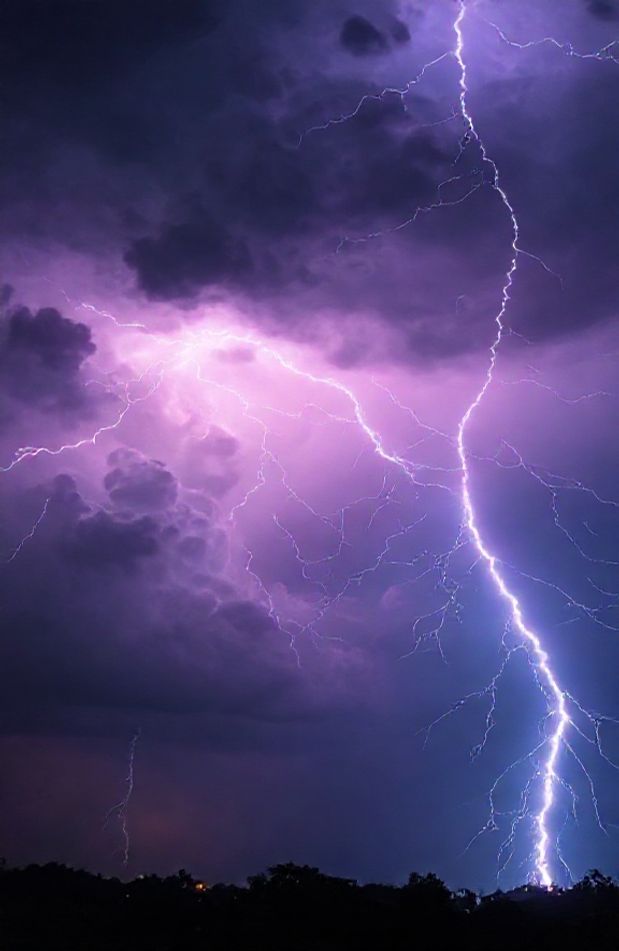 Lightning Gifs Wallpaper