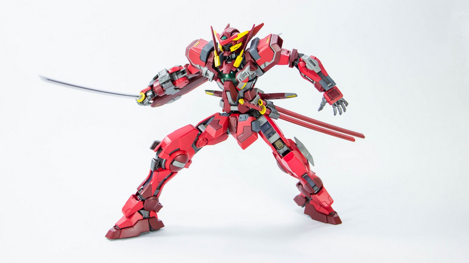 Custom Build MG 1100 Gundam Astraea Type F   Gundam Kits
