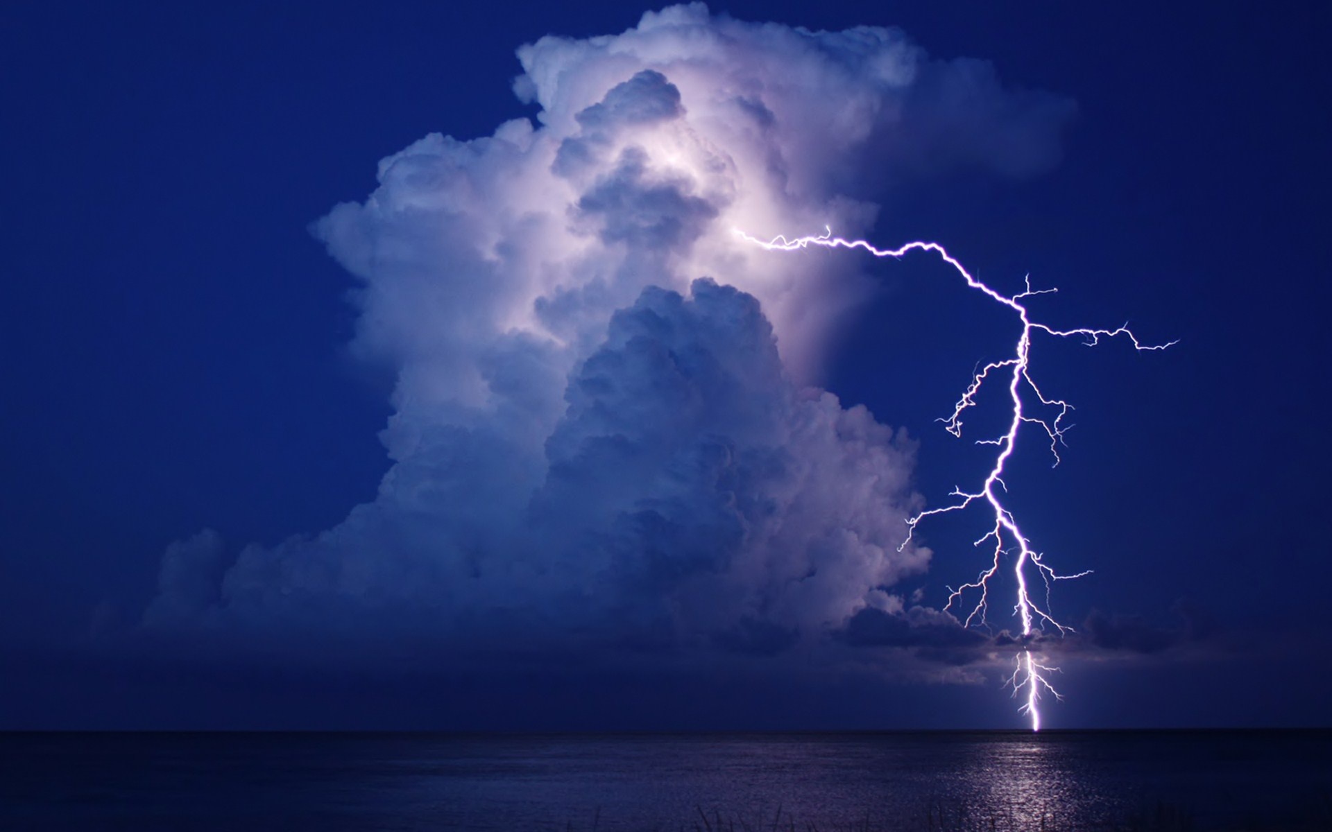 Ocean Storm Lightning Image Amp Pictures Becuo